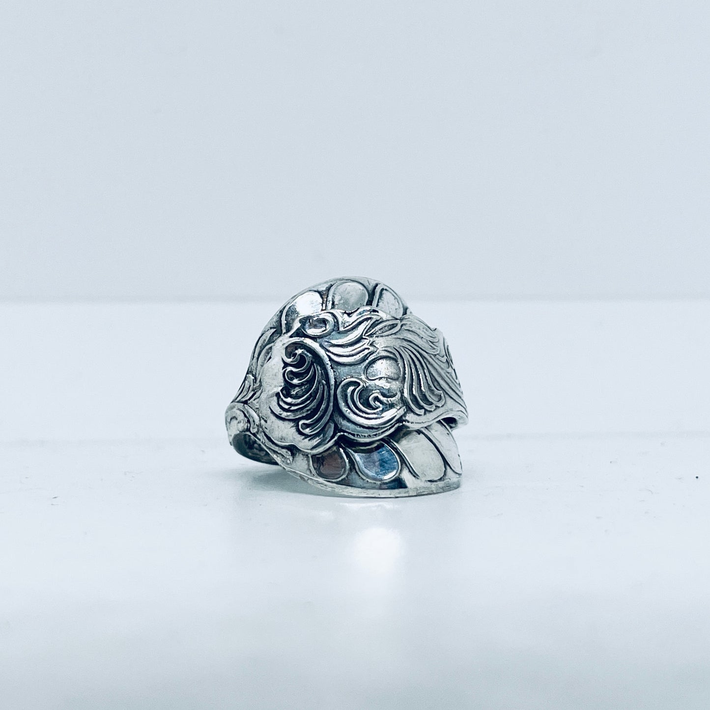 Anello Artigianale Mod. INTERO  Realizzato con intero Antico Cucchiaino in Argento (Prima Metà del ’900)