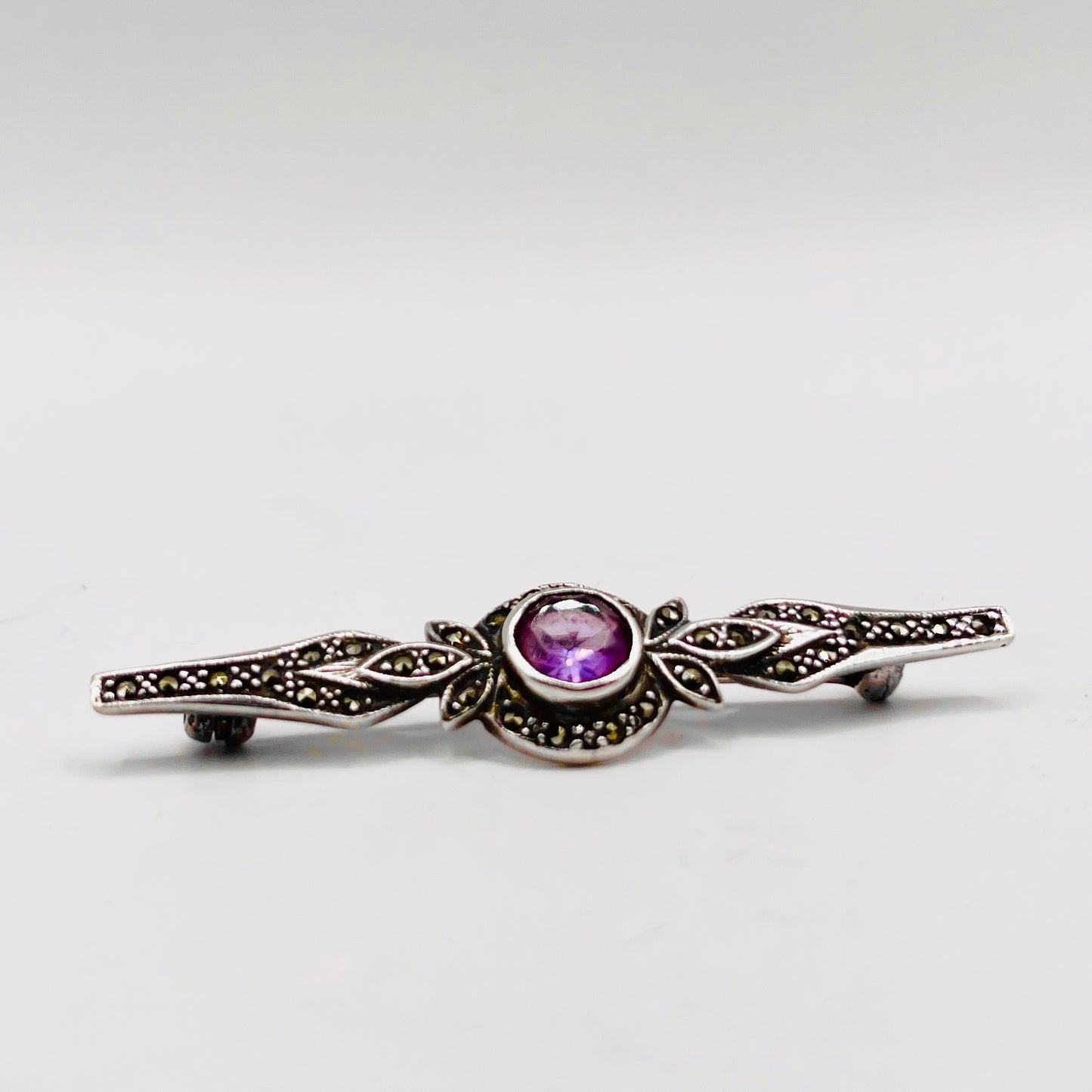 Anello Artigianale SPILLA AMETISTA MARCASSITE Mod. SPILLA Realizzato con Antica spilla in Argento (Prima Metà del ’900)