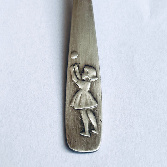 Anello Artigianale BIMBA PALLA Mod. CLASSICO/SPIRALE  CUCCHIAINO PAPPA Realizzato con intero Antico pusher food in Argento (Prima Metà del ’900)