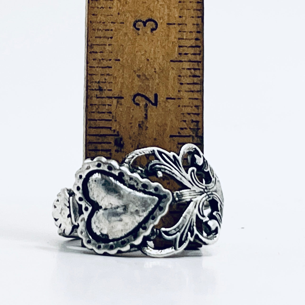 Anello Artigianale CUORE SACRO Mod. CLASSICO/SPIRALE Realizzato con Antica posata in Argento (Prima Metà del ’900)