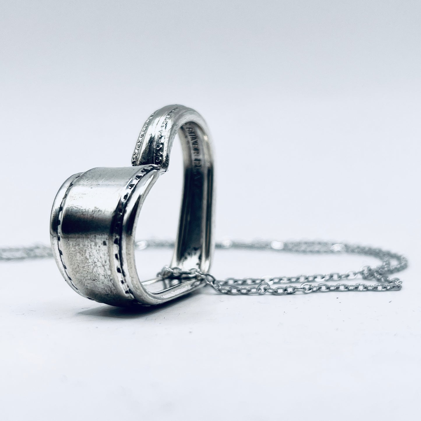 Pendente Artigianale Mod. CUORE Realizzato con Antica Posata in Argento (Prima Metà del ’900)