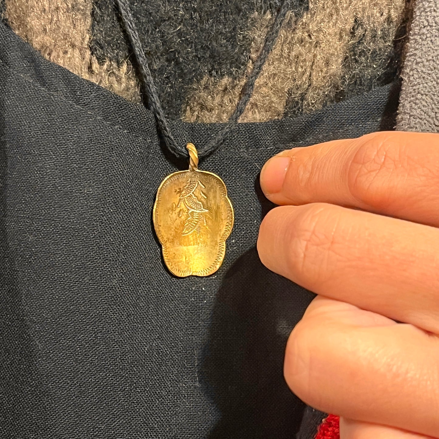 Anello + Pendente Artigianale “Wayang Kulit”  Realizzato con Antica posata in OTTONE (Prima Metà del ’900)