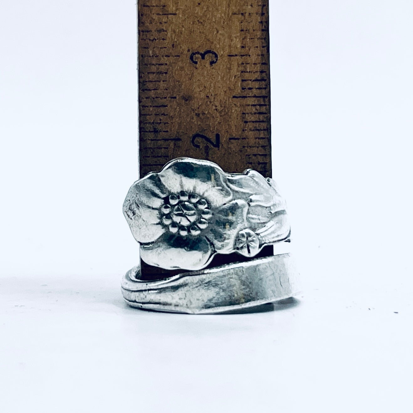 Anello Artigianale PAPAVERO Mod. SPIRALE  Realizzato con  Antica posata in Argento (Prima Metà del ’900)