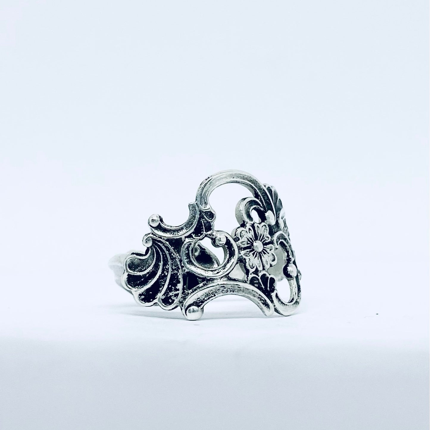 Anello Artigianale TRAFORATO Mod. CLASSICO/SPIRALE  Realizzato con Antica posata in Argento (Prima Metà del ’900)