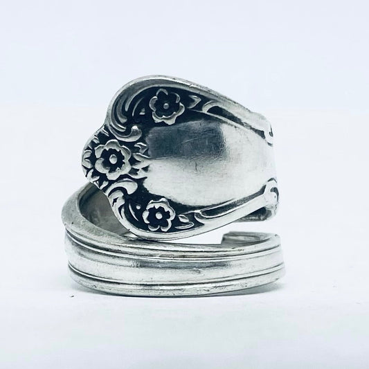 Anello Artigianale Mod. SPIRALE  Realizzato con Antica posata in Argento (Prima Metà del ’900)