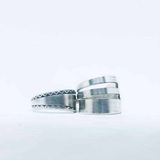 Anello Artigianale FORCHETTINA  Mod. DOPPIO TIRAPUGNI  Realizzato con Antica posata in Argento (Prima Metà del ’900)