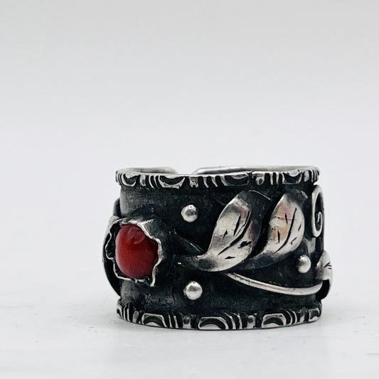 Anello Artigianale SPILLA CORALLO Mod. SPILLA Realizzato con Antica spilla in Argento (Prima Metà del ’900)