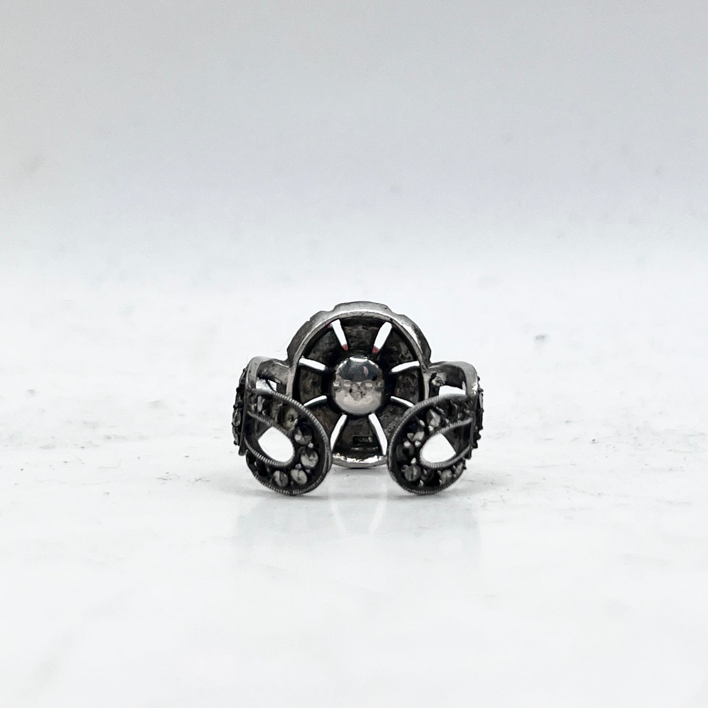 Anello Artigianale SPILLA CORALLO Mod. SPILLA Realizzato con Antica spilla in Argento (Prima Metà del ’900)