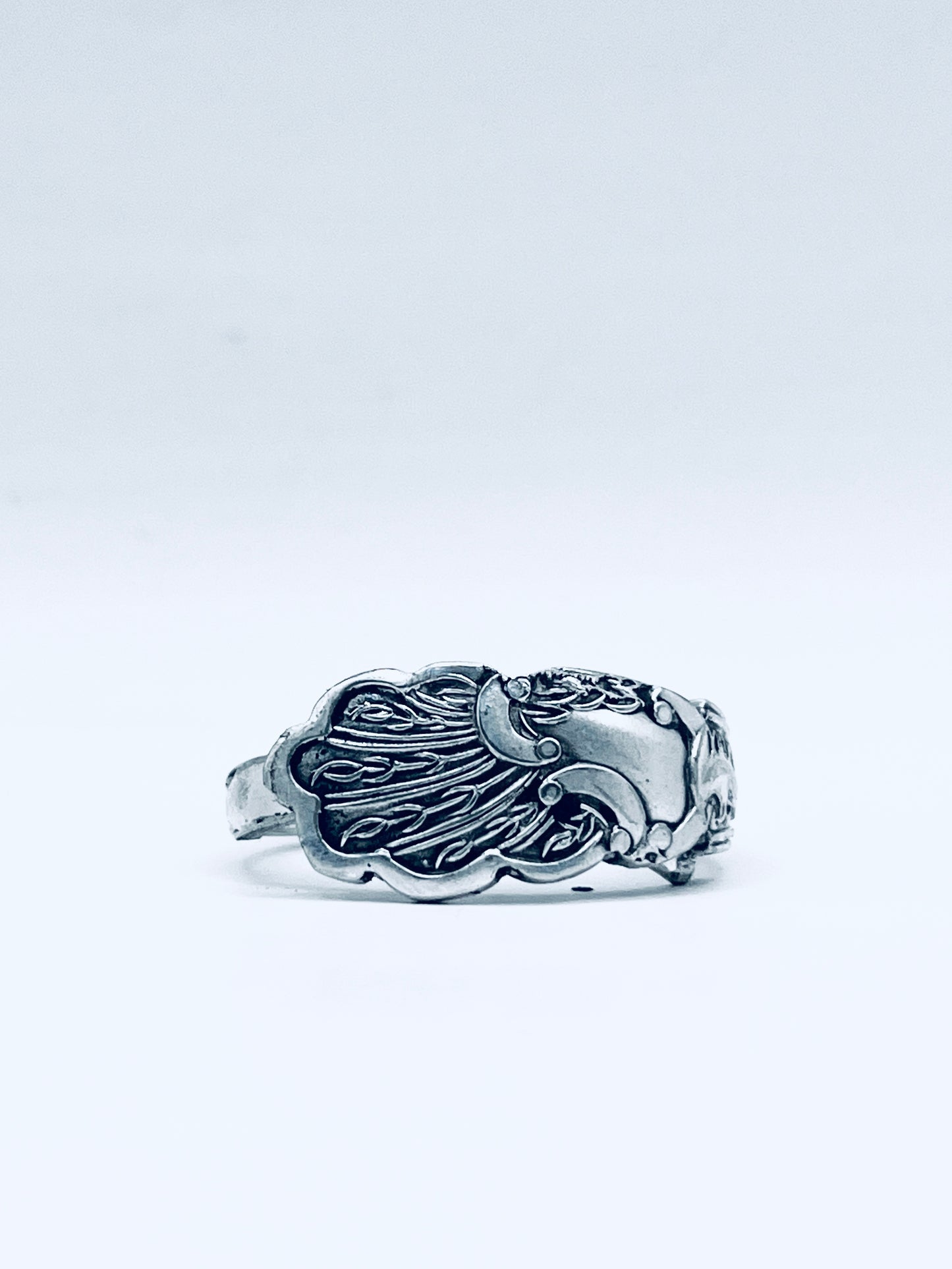 Anello Artigianale PAVONE Mod. SPIRALE/INTERO/CLASSICO  Realizzato con intero Antico Cucchiaino in Argento (Prima Metà del ’900)