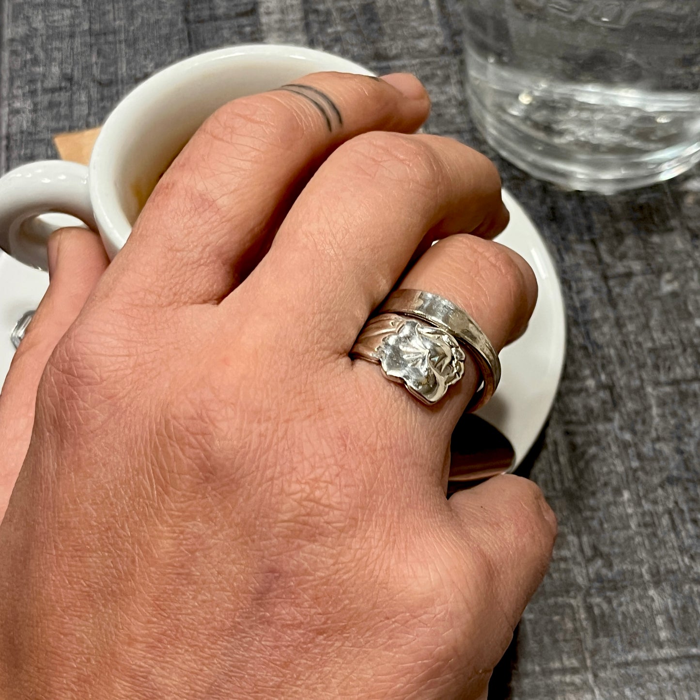 Anello Artigianale GIGLIO Mod. SPIRALE  Realizzato con  Antica posata in Argento (Prima Metà del ’900)