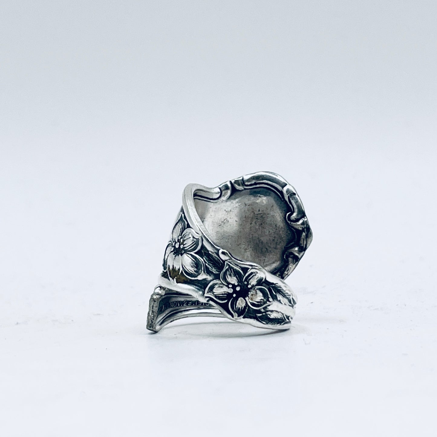 Anello Artigianale Mod. SPIRALE  ZAGARA Realizzato con Antica posata in Argento (Prima Metà del ’900)