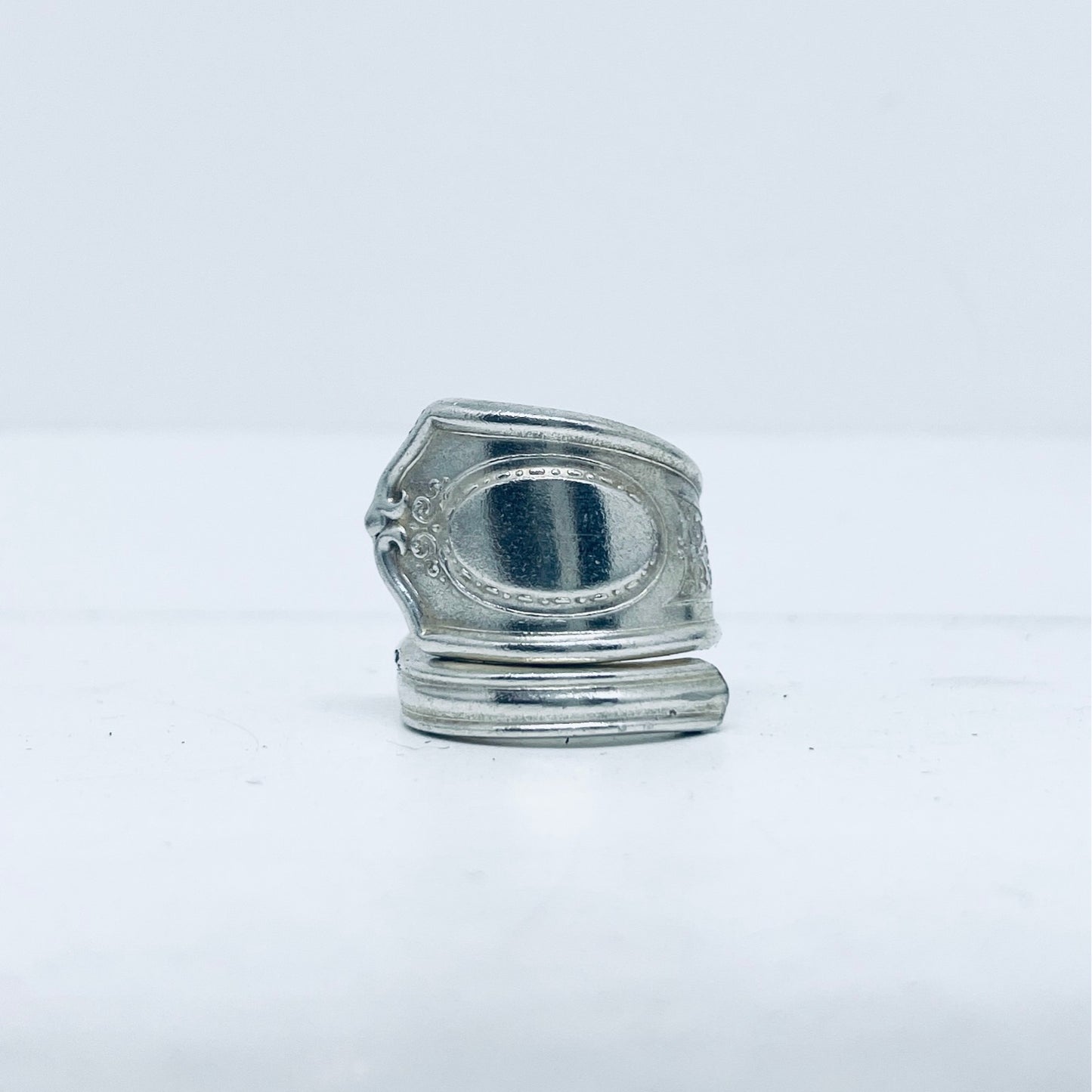 Anello Artigianale Mod. SPIRALE  Realizzato con Antica posata in Argento (Prima Metà del ’900)