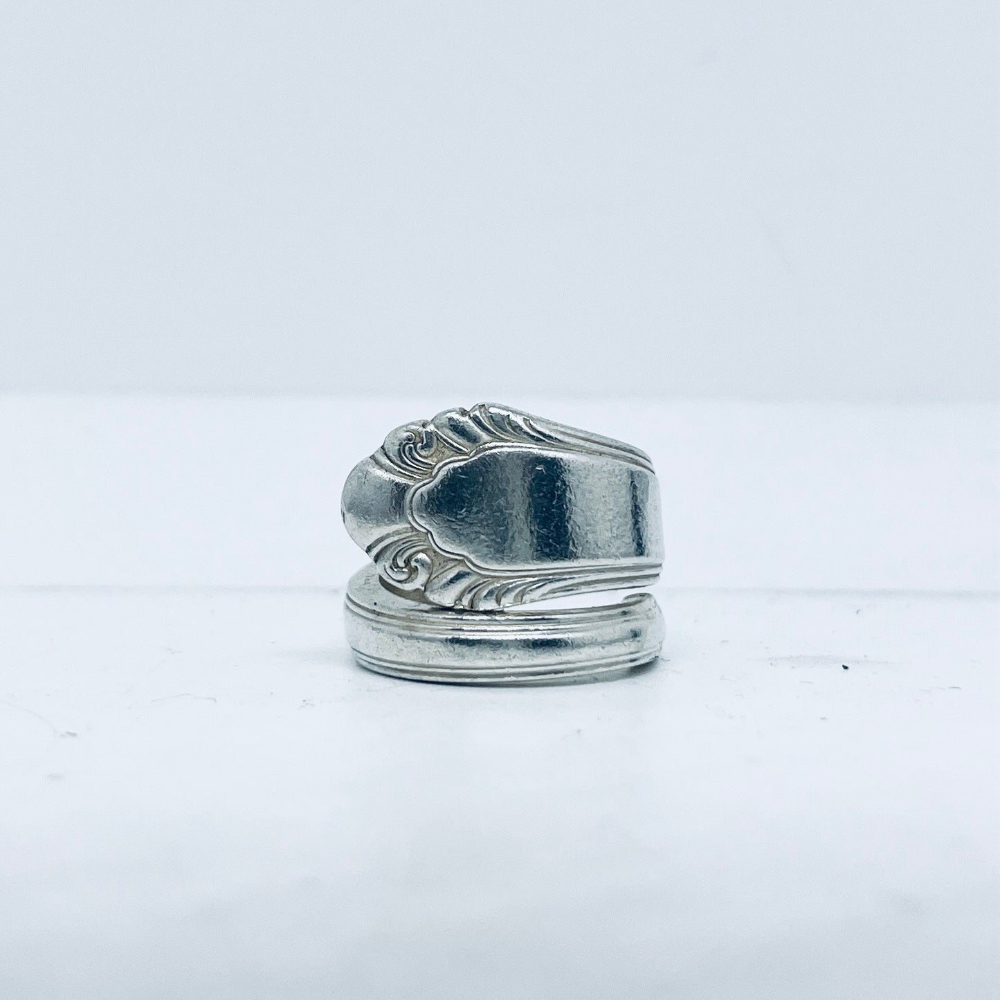 Anello Artigianale Mod. SPIRALE  Realizzato con Antica posata in Argento (Prima Metà del ’900)