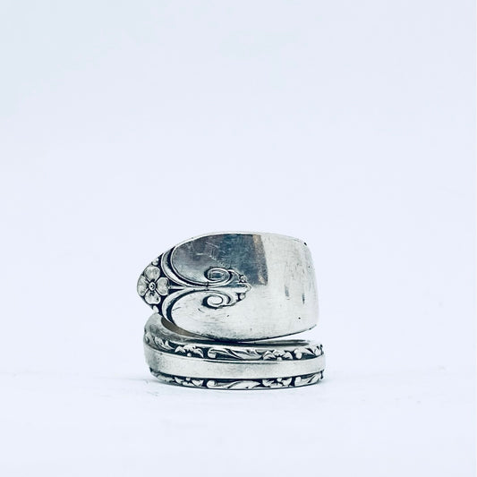 Anello Artigianale Mod. SPIRALE  Realizzato con Antica posata in Argento (Prima Metà del ’900)