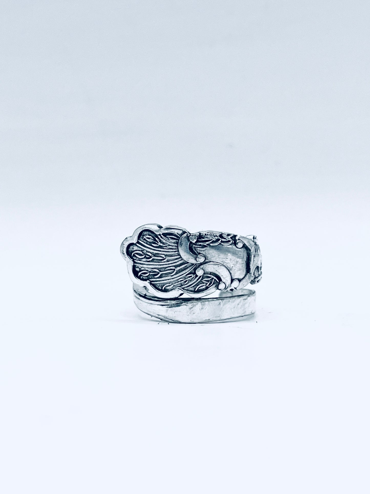 Anello Artigianale PAVONE Mod. SPIRALE/INTERO/CLASSICO  Realizzato con intero Antico Cucchiaino in Argento (Prima Metà del ’900)