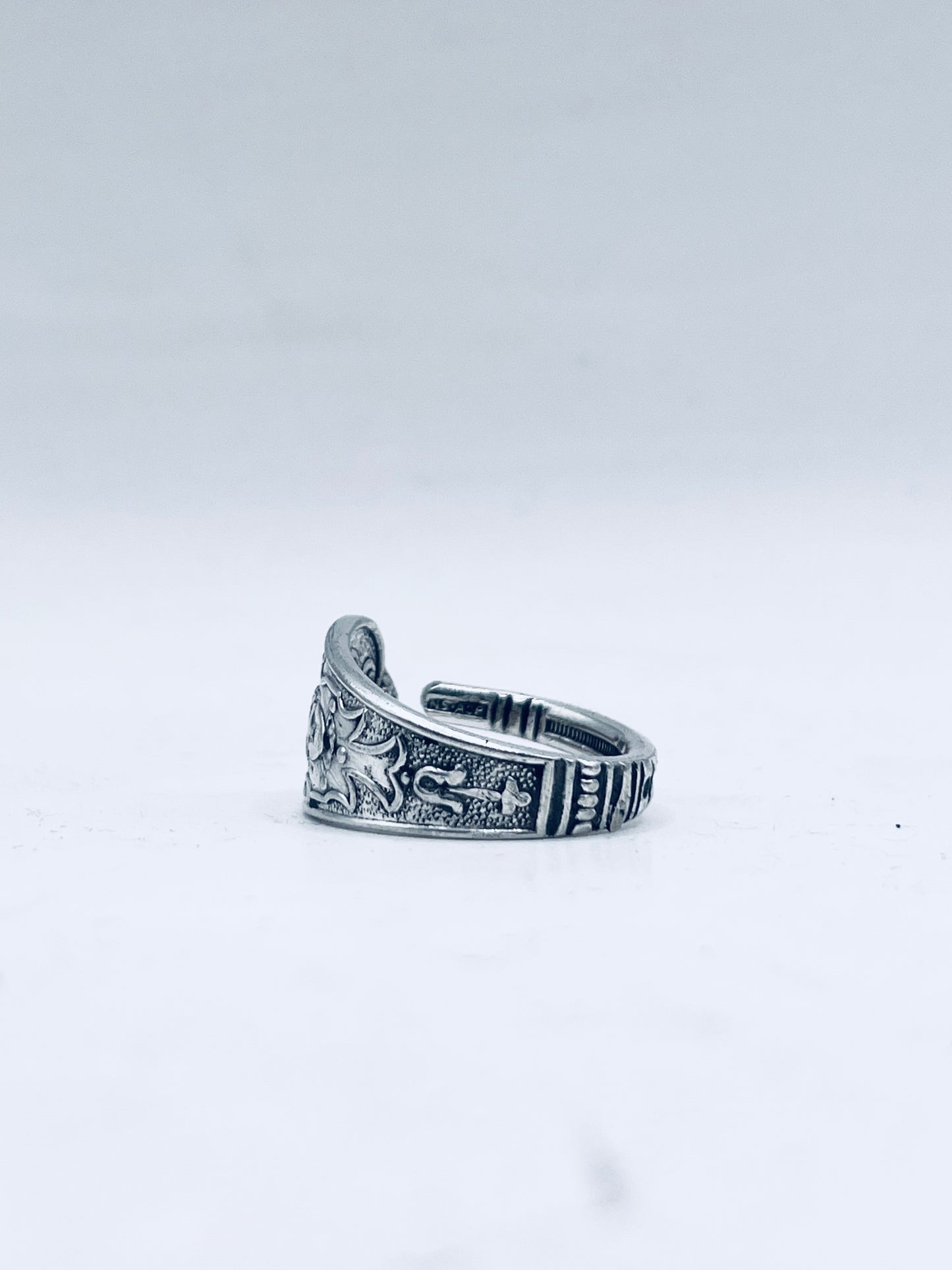 Anello Artigianale + Pendente (in omaggio) MASCHERONE Mod. CLASSICO  Realizzato con Antica posata in Argento (Prima Metà del ’900)