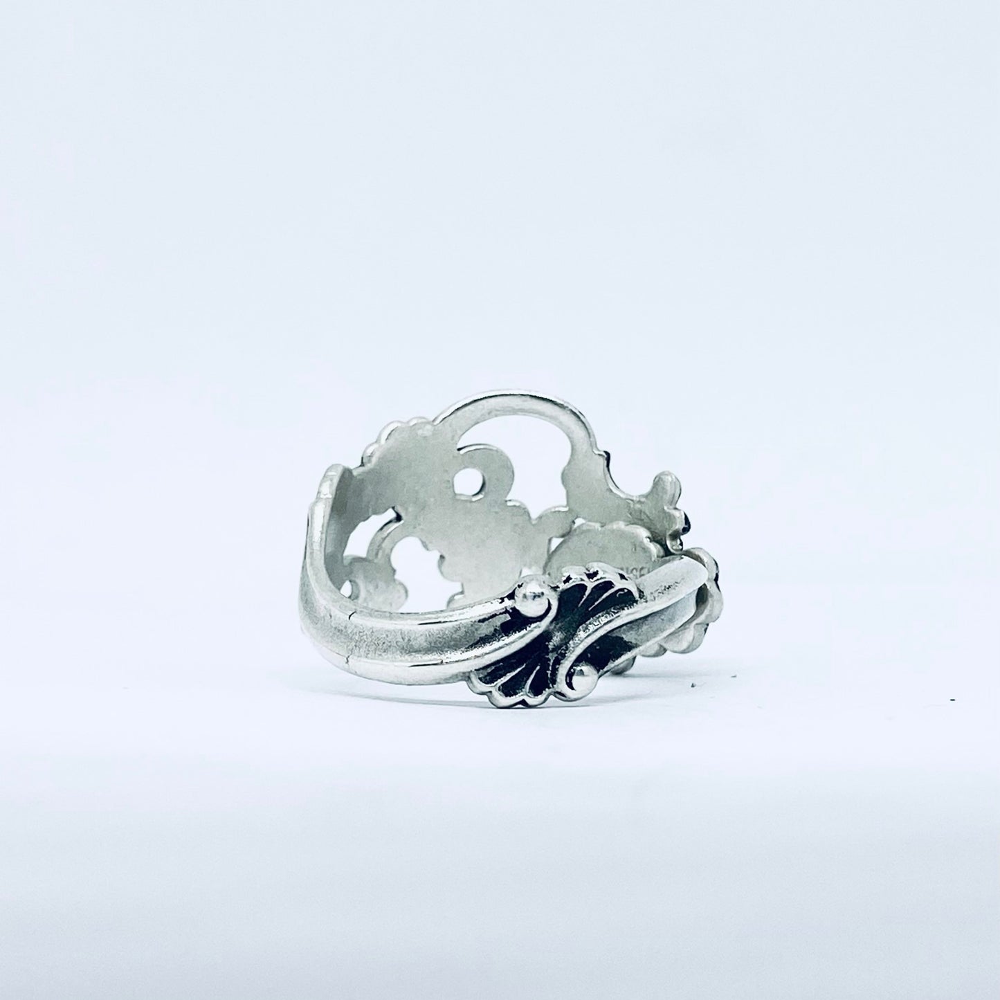 Anello Artigianale TRAFORATO Mod. CLASSICO/SPIRALE  Realizzato con Antica posata in Argento (Prima Metà del ’900)