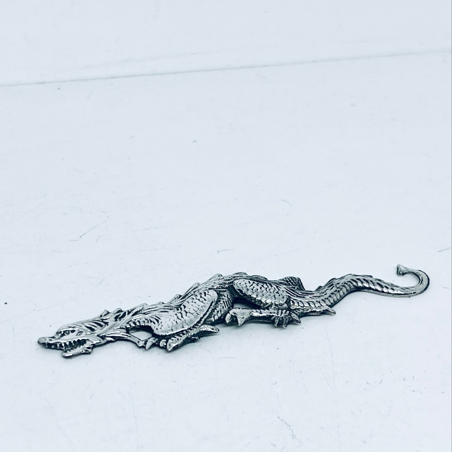 Anello Artigianale DRAGONE Mod. SPILLA Realizzato con Antica spilla in Argento (Prima Metà del ’900)