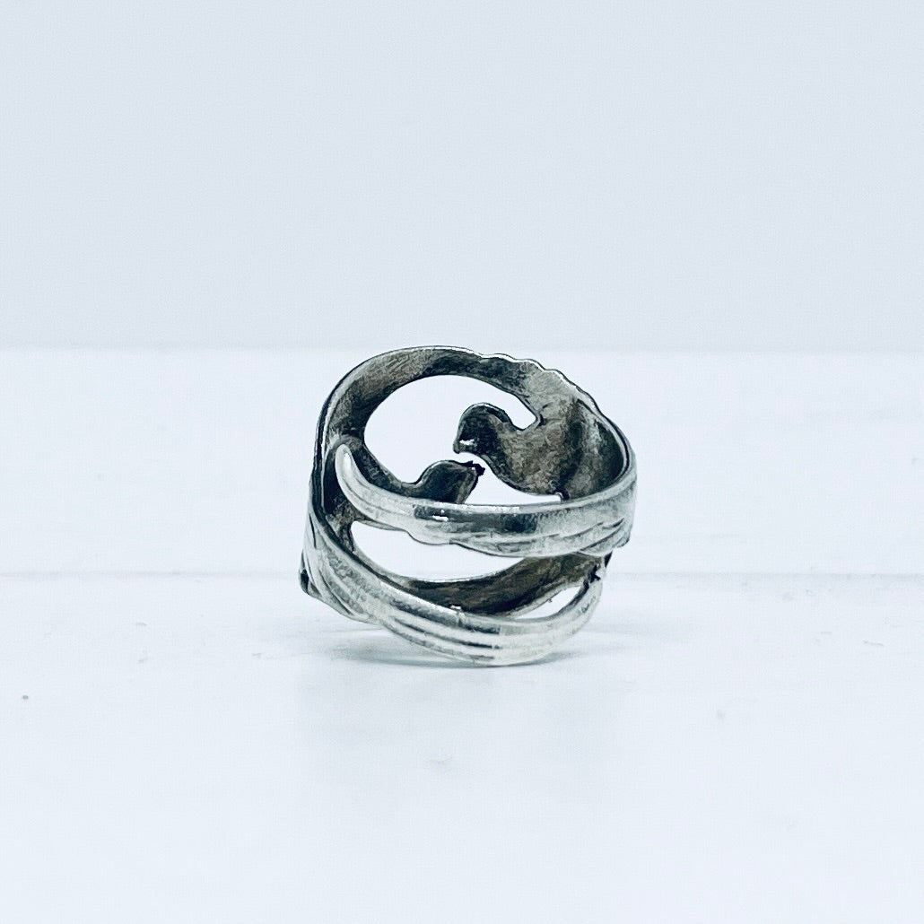Anello Artigianale PAVONI Mod. SPILLA Realizzato con Antica spilla in Argento (Prima Metà del ’900)