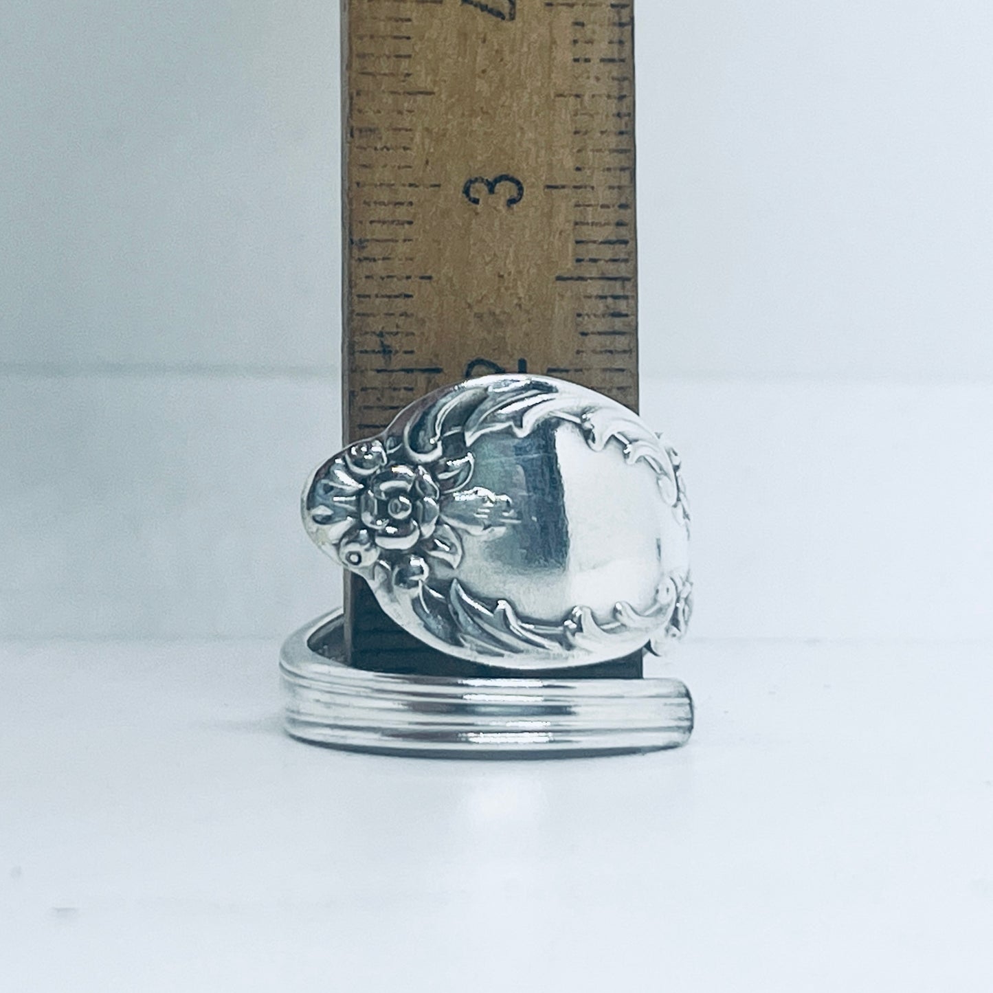 Anello Artigianale Mod. SPIRALE  Realizzato con Antica posata in Argento (Prima Metà del ’900)