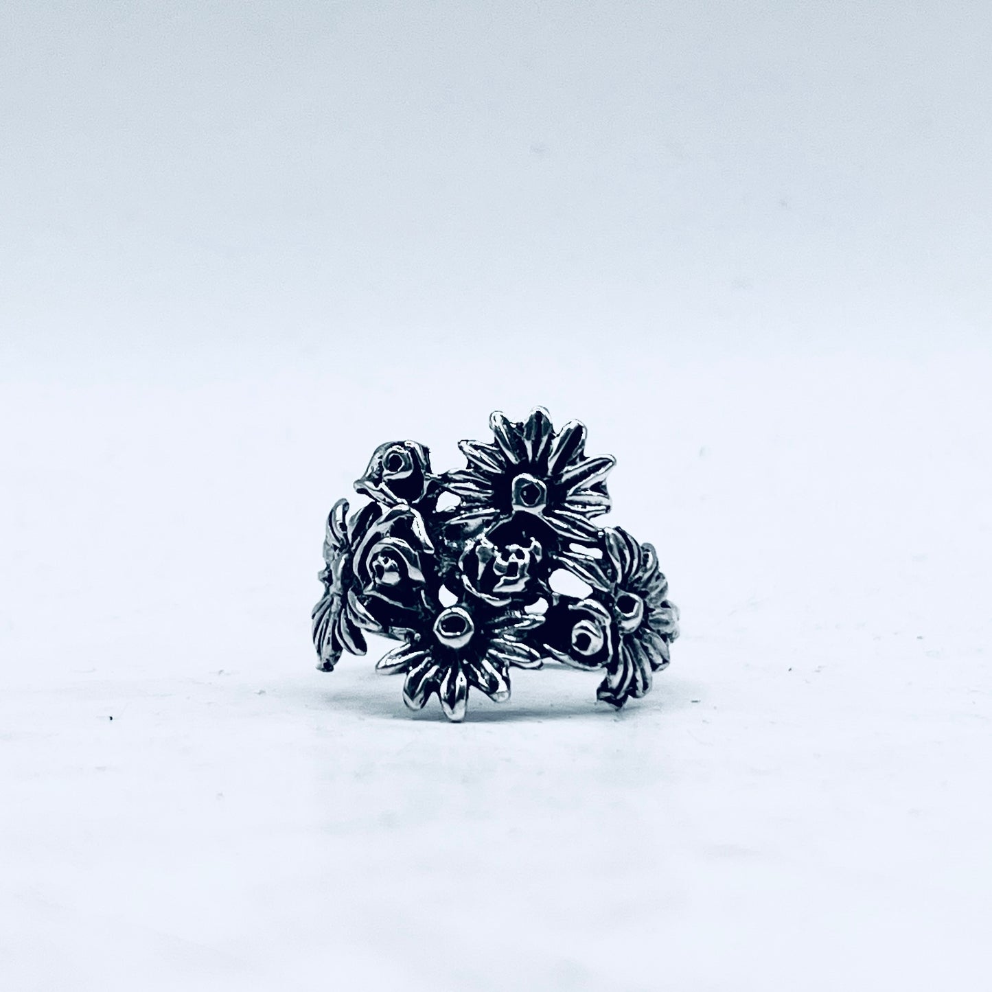 Anello Artigianale CONCHIGLIA MARGHERITE Mod. INTERO  Realizzato con intero Antico Cucchiaino in Argento 800(Prima Metà del ’900)