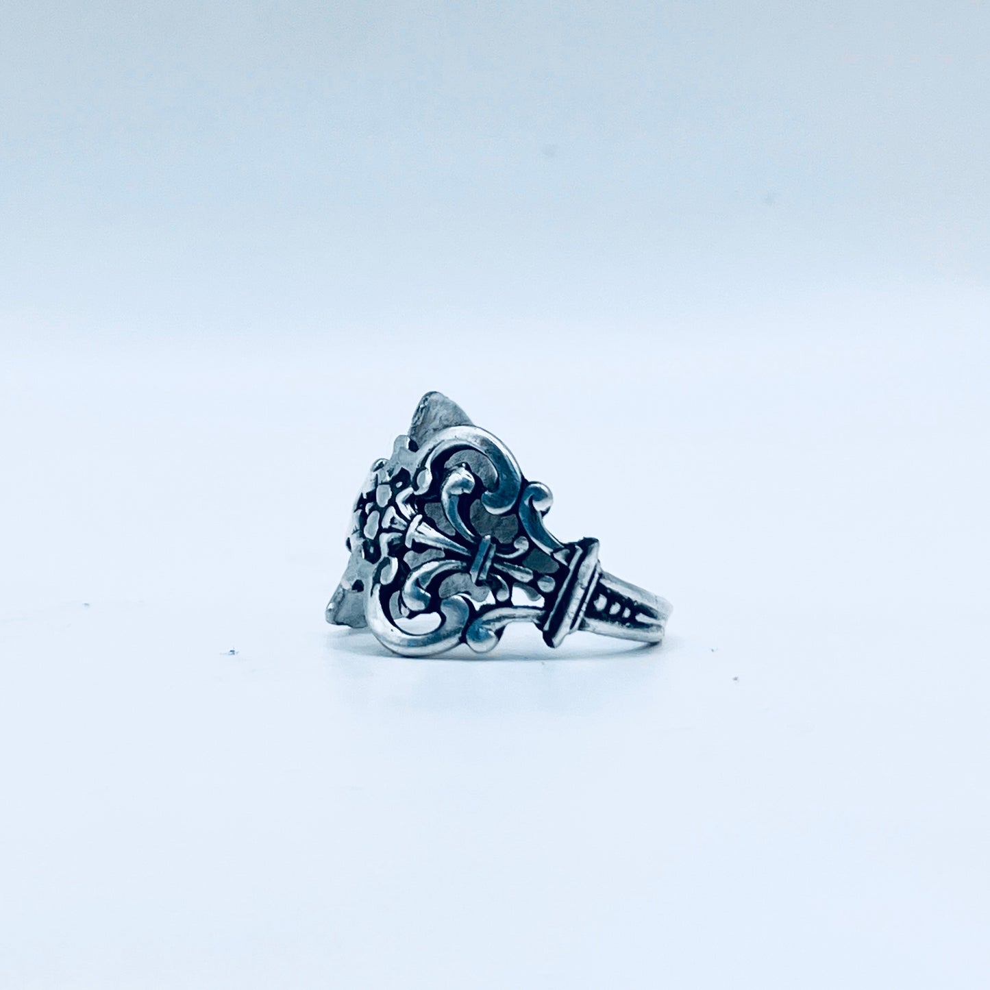 Anello Artigianale Mod. MINICODA REGALE Realizzato con Antica posata in Argento (Prima Metà del ’900)
