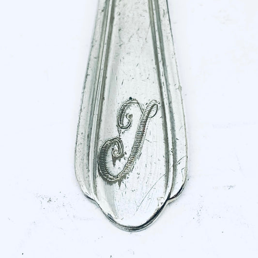 Anello Artigianale con Iniziale I