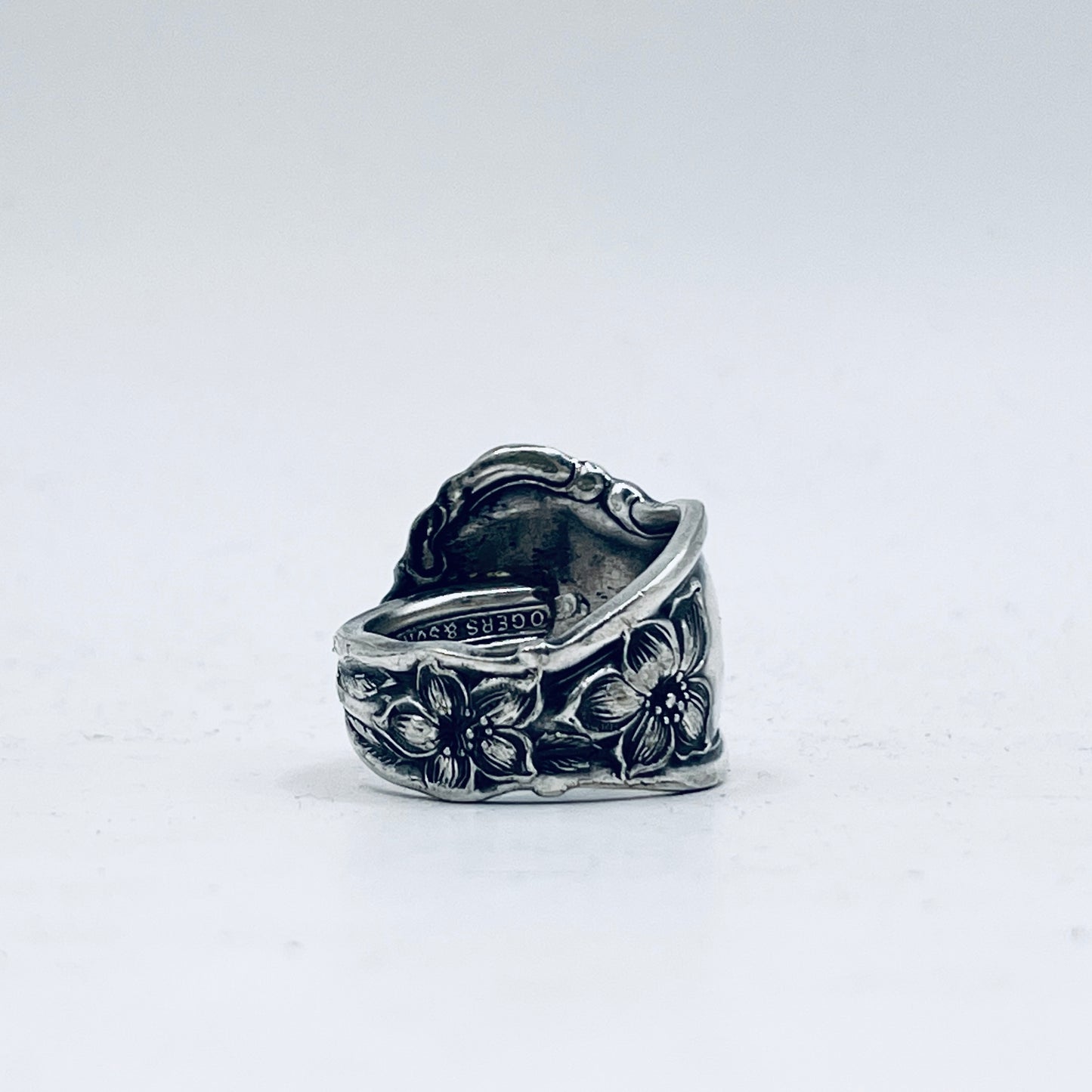 Anello Artigianale Mod. SPIRALE  ZAGARA Realizzato con Antica posata in Argento (Prima Metà del ’900)