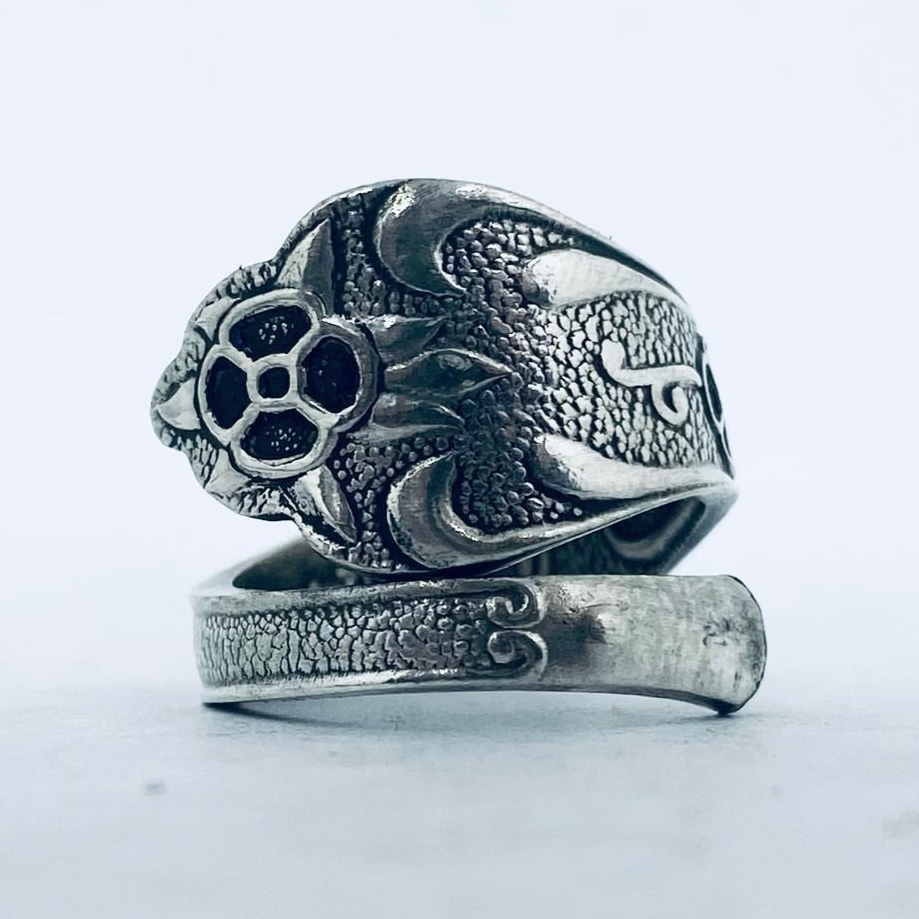 Anello Artigianale RUSSIA Mod. CLASSICO/SPIRALE  Realizzato con Antica posata in Argento (Prima Metà del ’900)