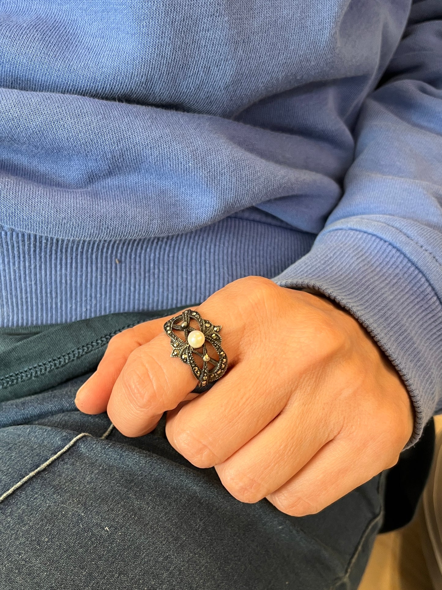 Anello Artigianale SPILLA LUNA PIENA Mod. SPILLA PERLA Realizzato con Antica spilla in Argento (Prima Metà del ’900)