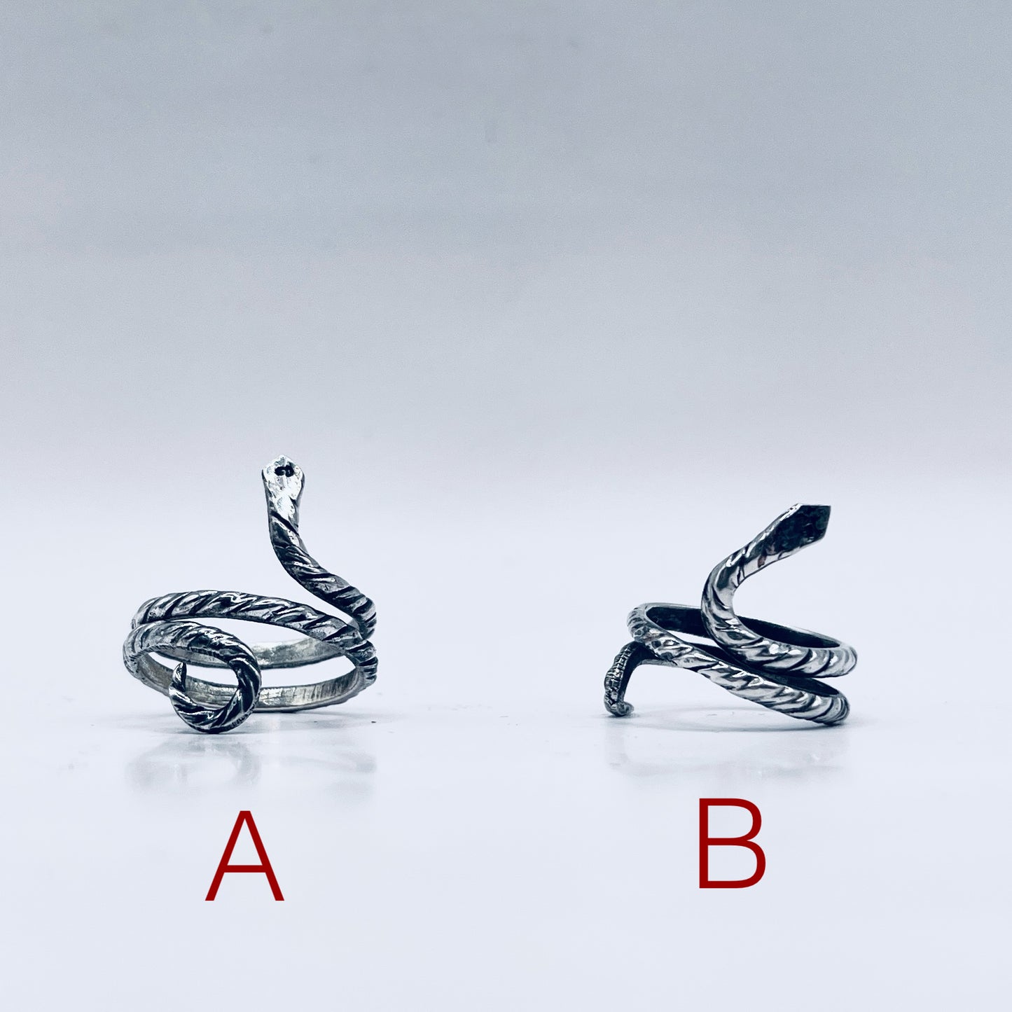 Anello Artigianale SERPENTE Realizzato con parte di Antico porta tovagliolo in Argento (Prima Metà del ’900)