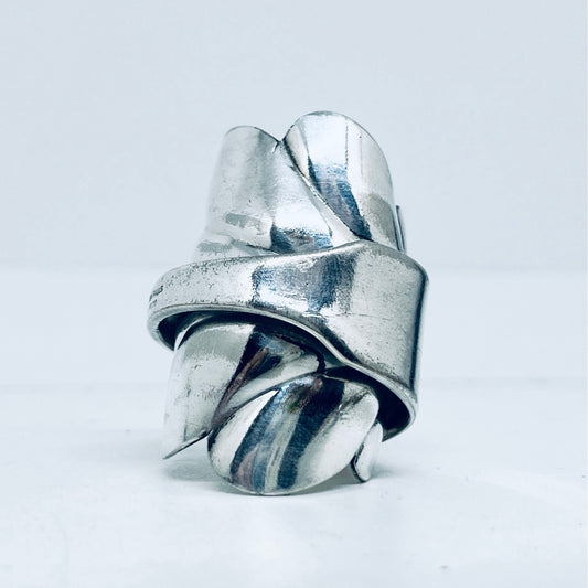 Anello Artigianale CONCHIGLIA Mod. INTERO  Realizzato con intero Antico Cucchiaino in Argento (Prima Metà del ’900)