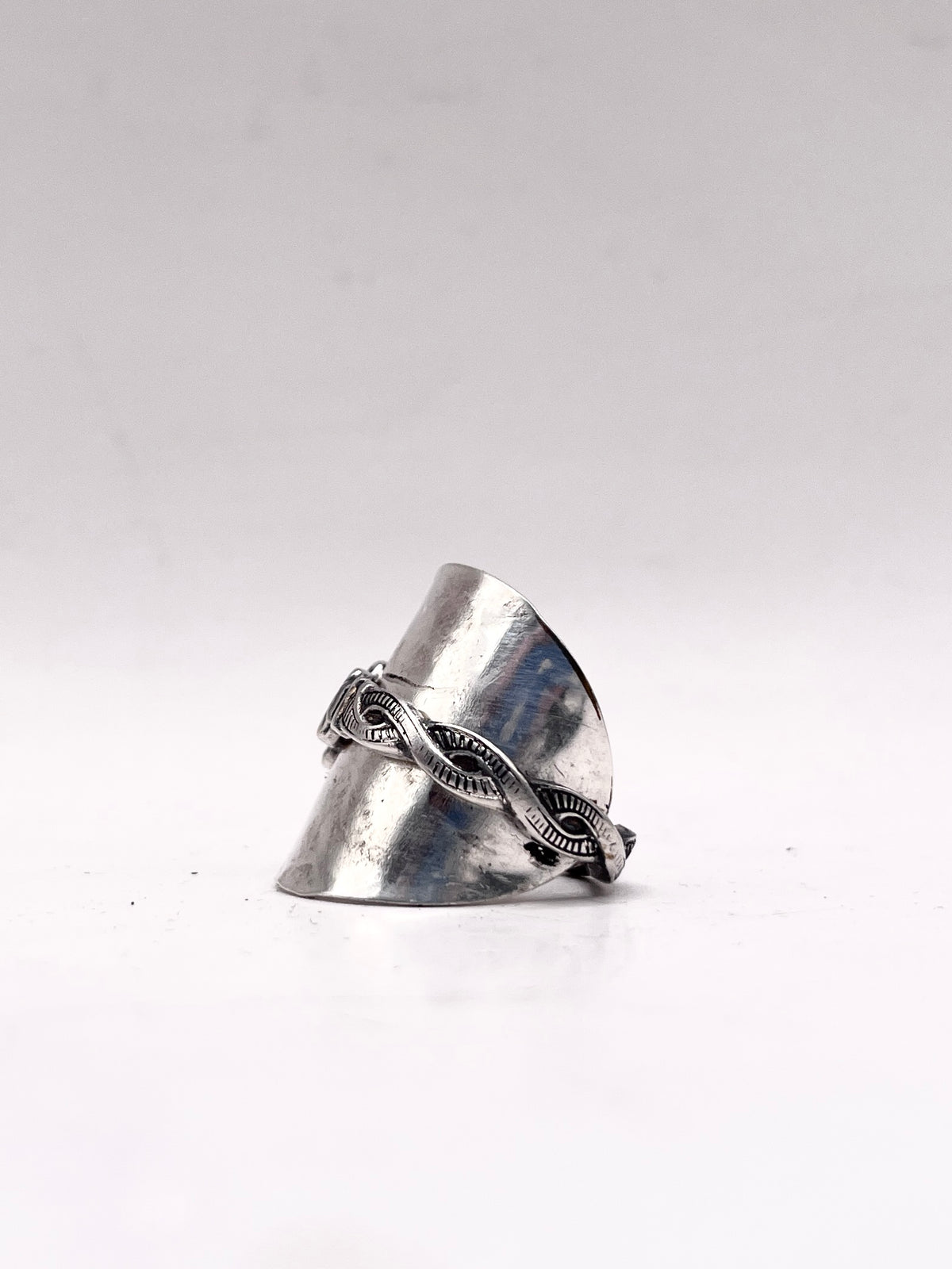 Anello Intero Intreccio ricavato da un cucchiaino antico in lega d’argento – vista 3