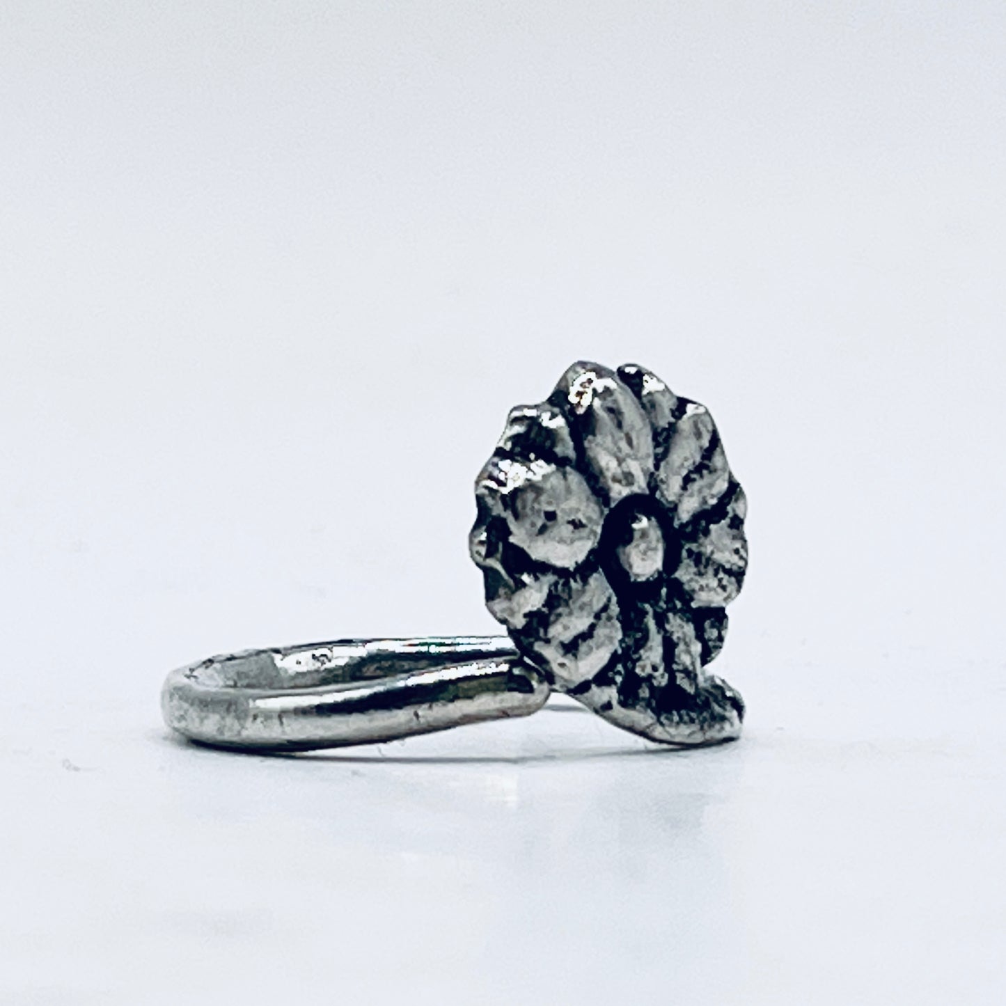 Anello Artigianale FIORE01 Realizzato con Antica posata in Argento (Prima Metà del ’900)