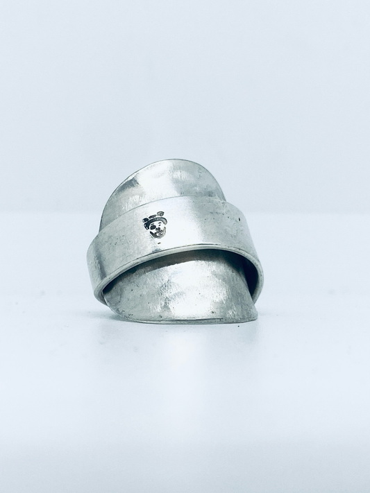 Anello Artigianale LOGO TEDDY03 Mod. INTERO  Realizzato con intero Antico Cucchiaino in Argento (Prima Metà del ’900)