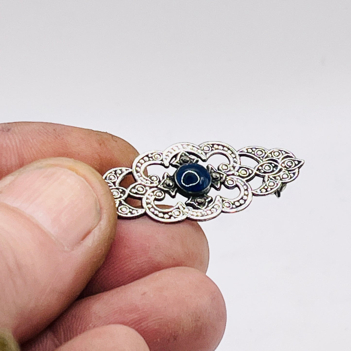 Anello Artigianale SPILLA LAPISLAZZULI Mod. SPILLA Realizzato con Antica spilla in Argento (Prima Metà del ’900)