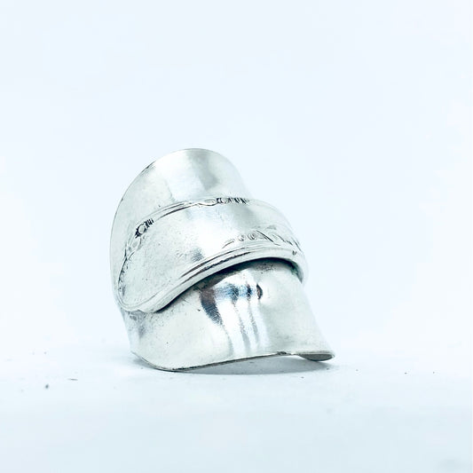 Anello Artigianale PAPPA Mod. INTERO  Realizzato con intero Antico Cucchiaino in Argento (Prima Metà del ’900)