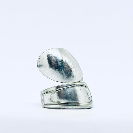 Anello Artigianale CUCCHIAINO Mod. PINZETTA  Realizzato con Antica posata in Argento (Prima Metà del ’900)
