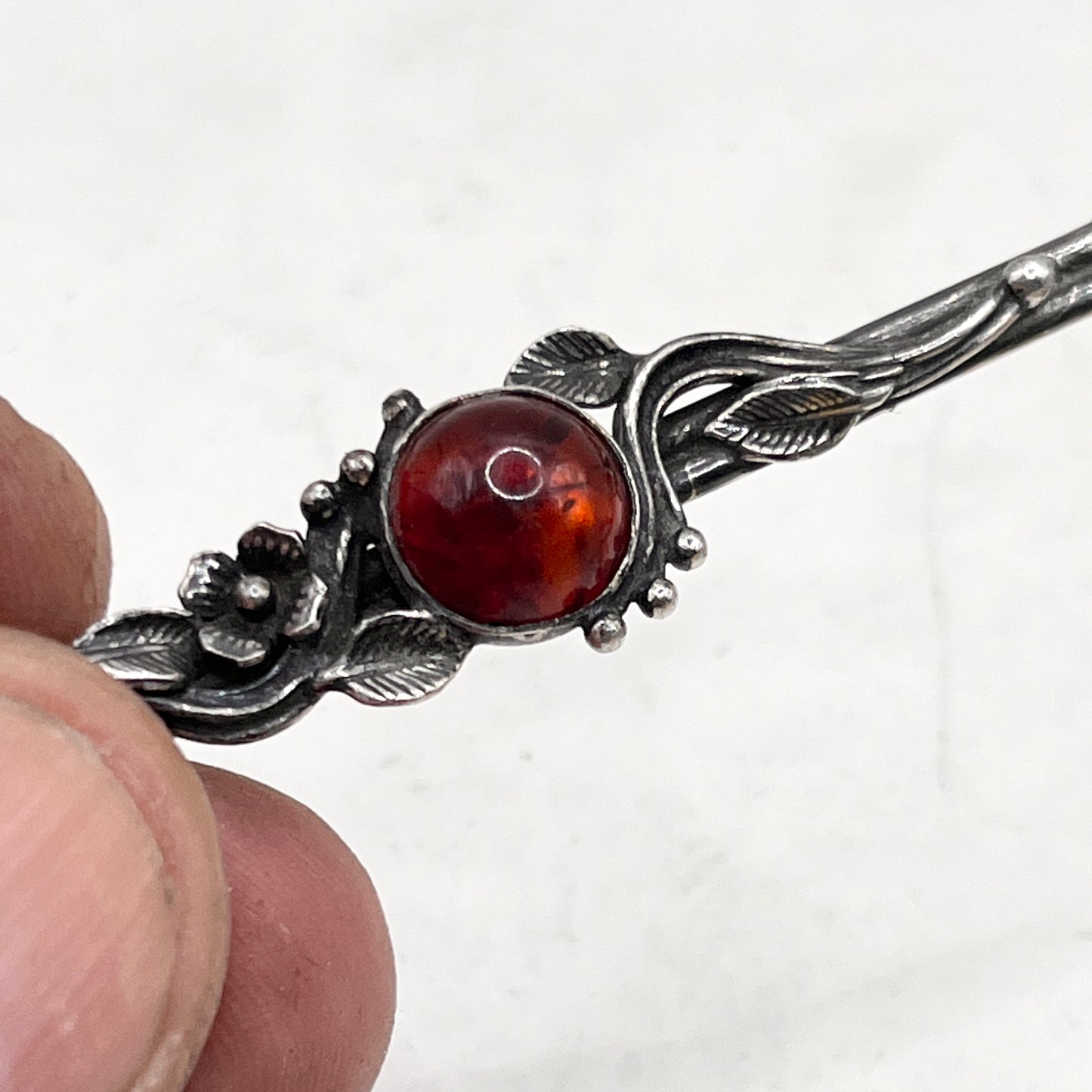 Anello Artigianale SPILLA AMBRA Mod. SPILLA Realizzato con Antica spilla in Argento (Prima Metà del ’900)