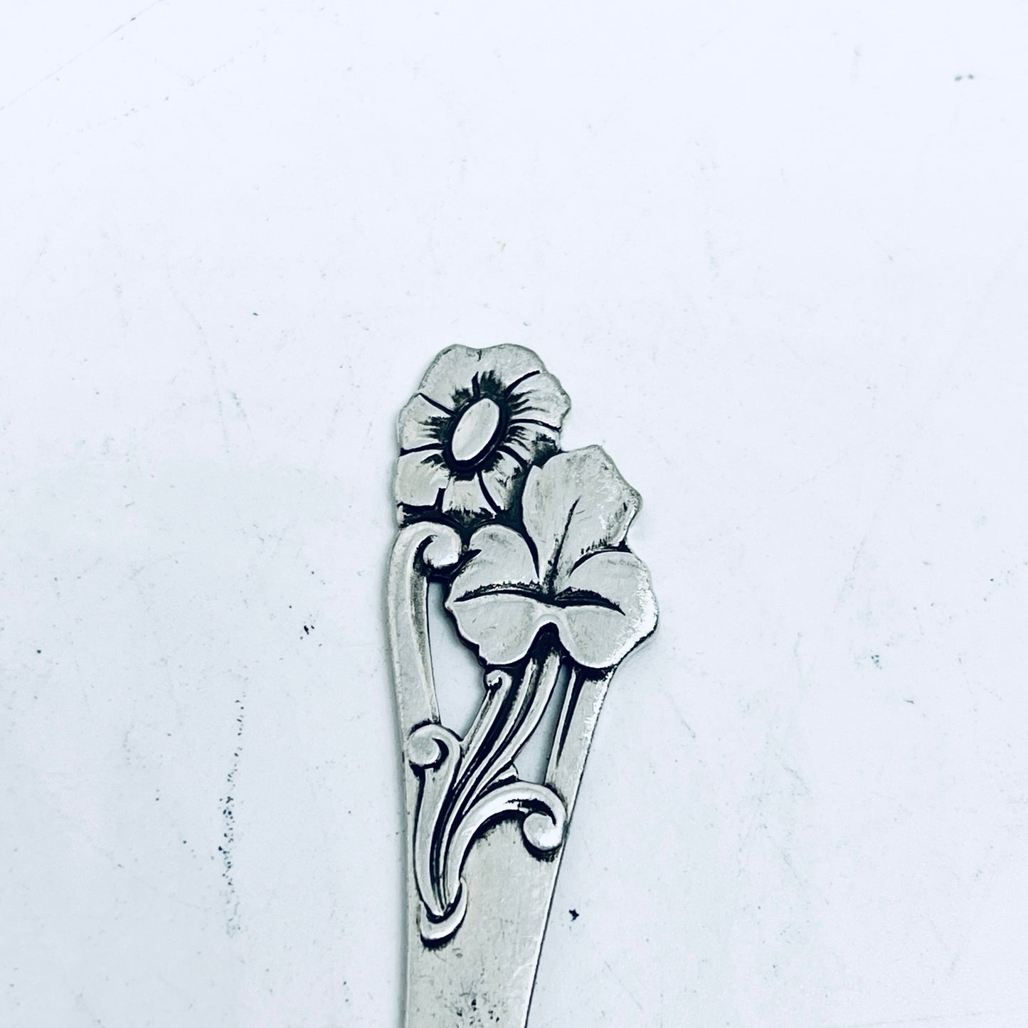 Anello Artigianale ACETOSELLA Mod. SPIRALE  Realizzato con Antica posata in Argento (Prima Metà del ’900)