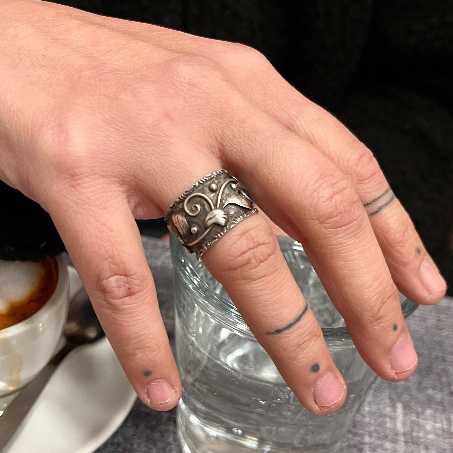 Anello Artigianale SPILLA CORALLO Mod. SPILLA Realizzato con Antica spilla in Argento (Prima Metà del ’900)