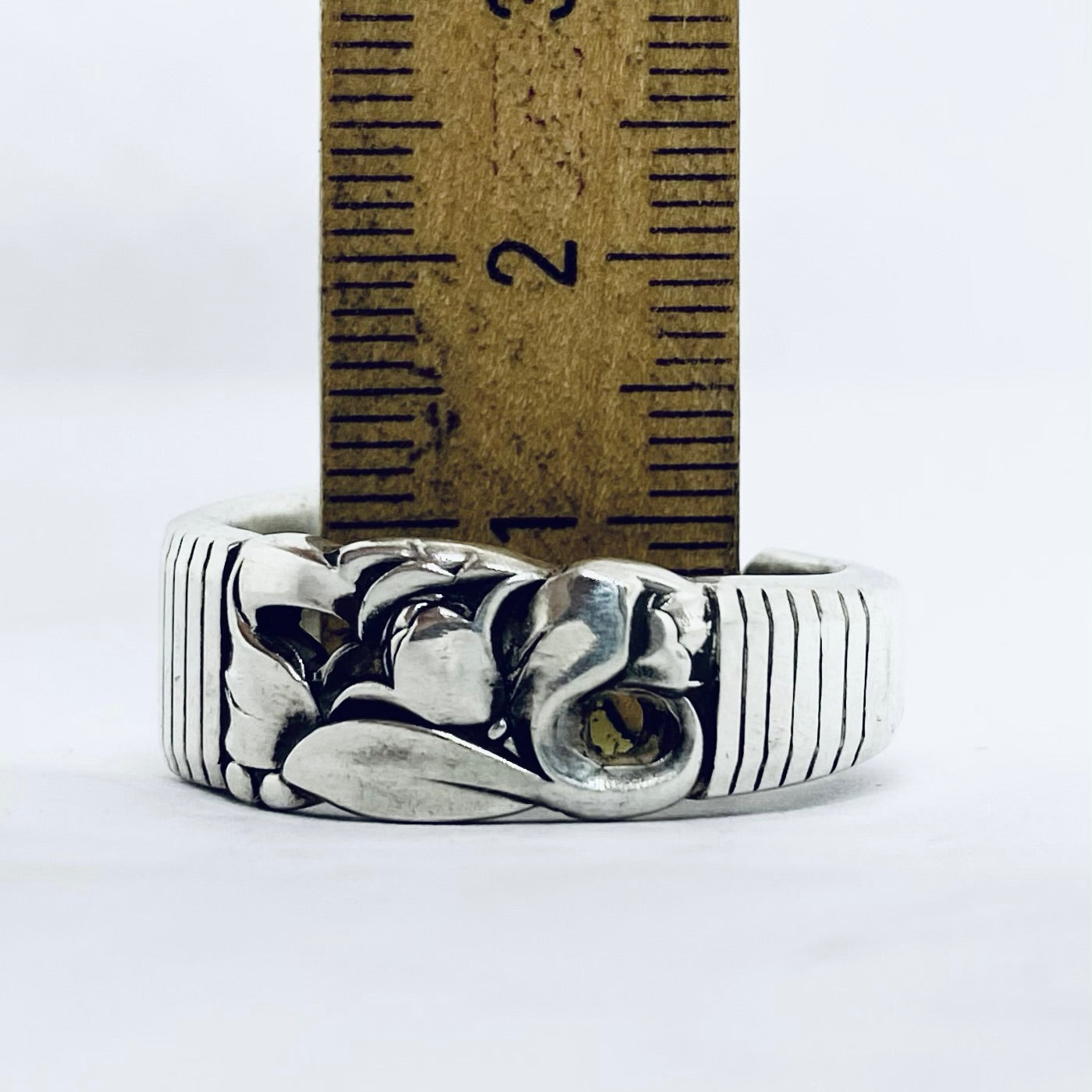 Anello Artigianale CAMPANULE2  Mod. CLASSICO  Realizzato con Antica posata in Argento (Prima Metà del ’900)