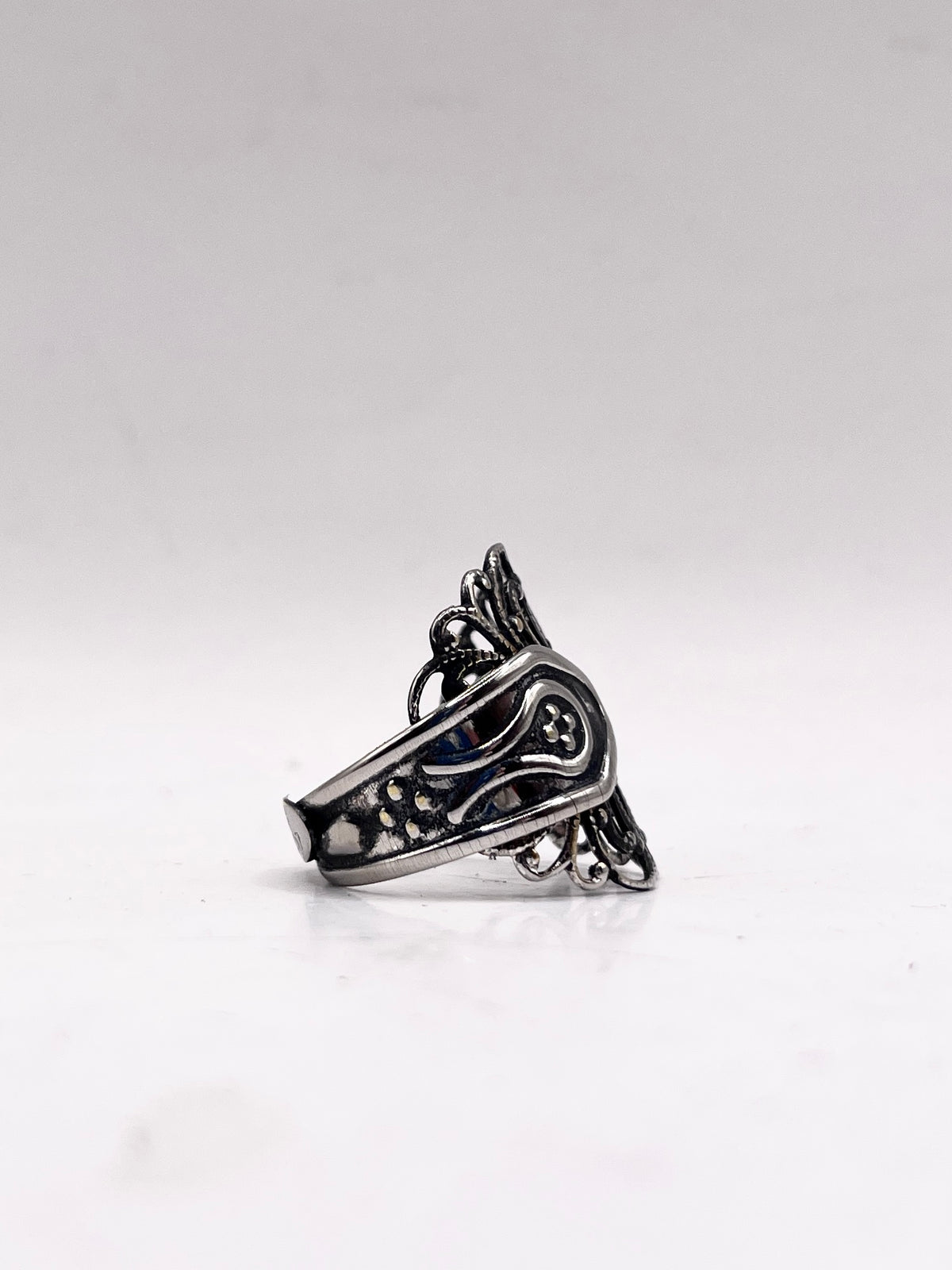 Anello Artigianale MERLETTO FIORITO Mod. PINZETTE Realizzato con Antica pinzetta in Argento (Prima Metà del ’900)