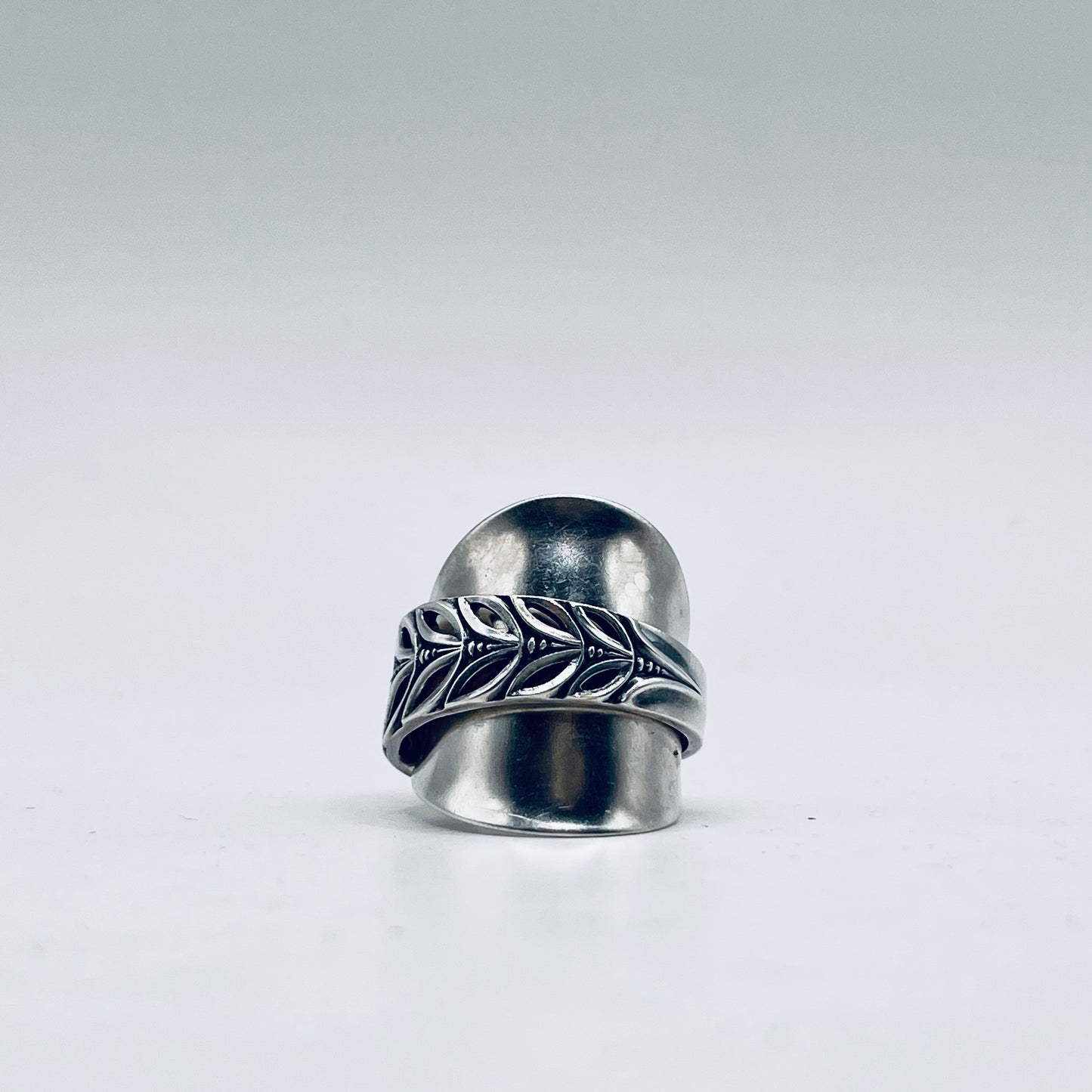 Anello Artigianale LOTO Mod. SPIRALE/INTERO/CLASSICO  Realizzato con Antica posata in Argento (Prima Metà del ’900)