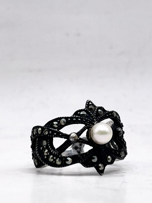 Anello Artigianale SPILLA LUNA PIENA Mod. SPILLA PERLA Realizzato con Antica spilla in Argento (Prima Metà del ’900)