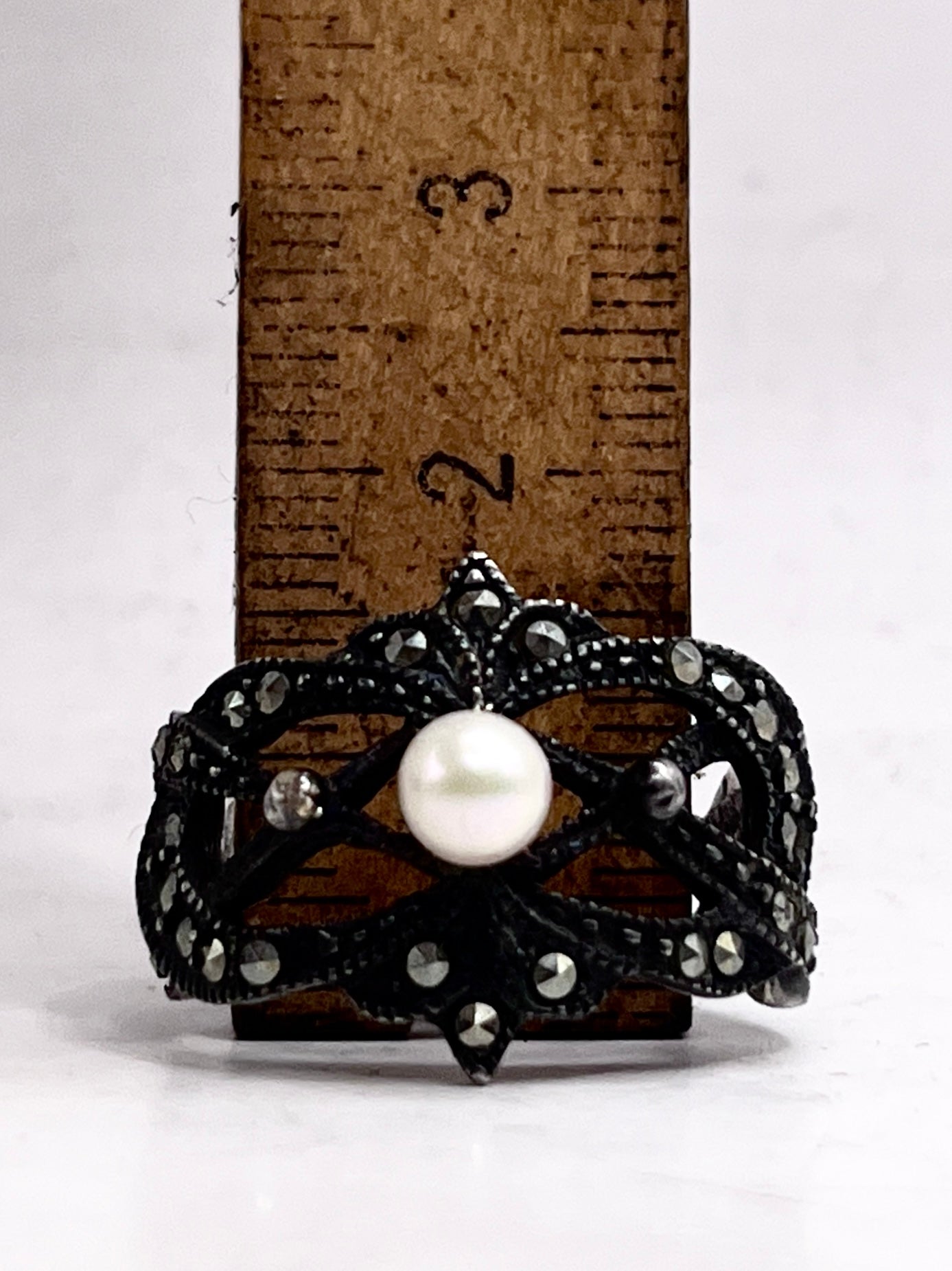 Anello Artigianale SPILLA LUNA PIENA Mod. SPILLA PERLA Realizzato con Antica spilla in Argento (Prima Metà del ’900)