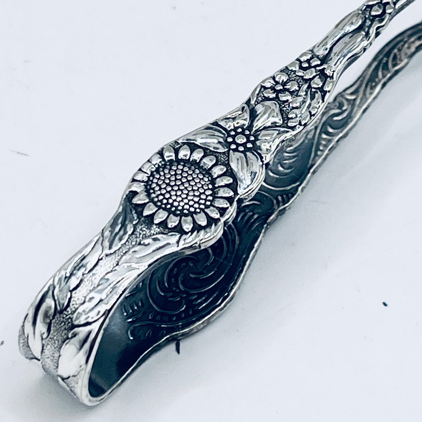 Anello Artigianale GIRASOLE Mod. PINZETTA  Realizzato con Antica posata in Argento (Prima Metà del ’900)