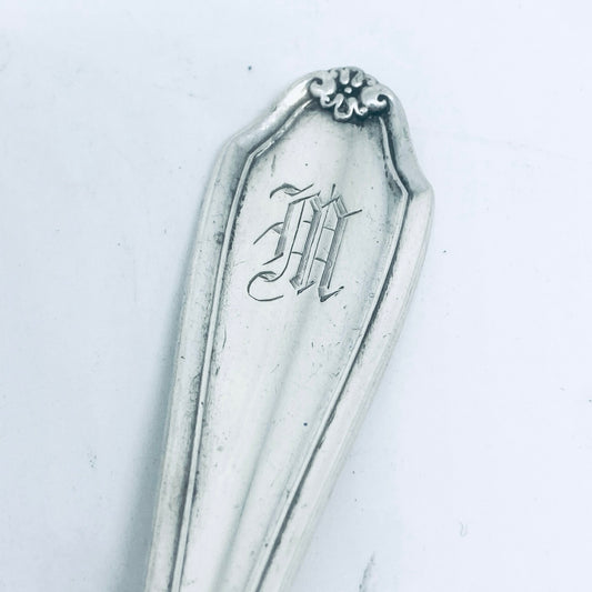 Anello Artigianale con Iniziale M
