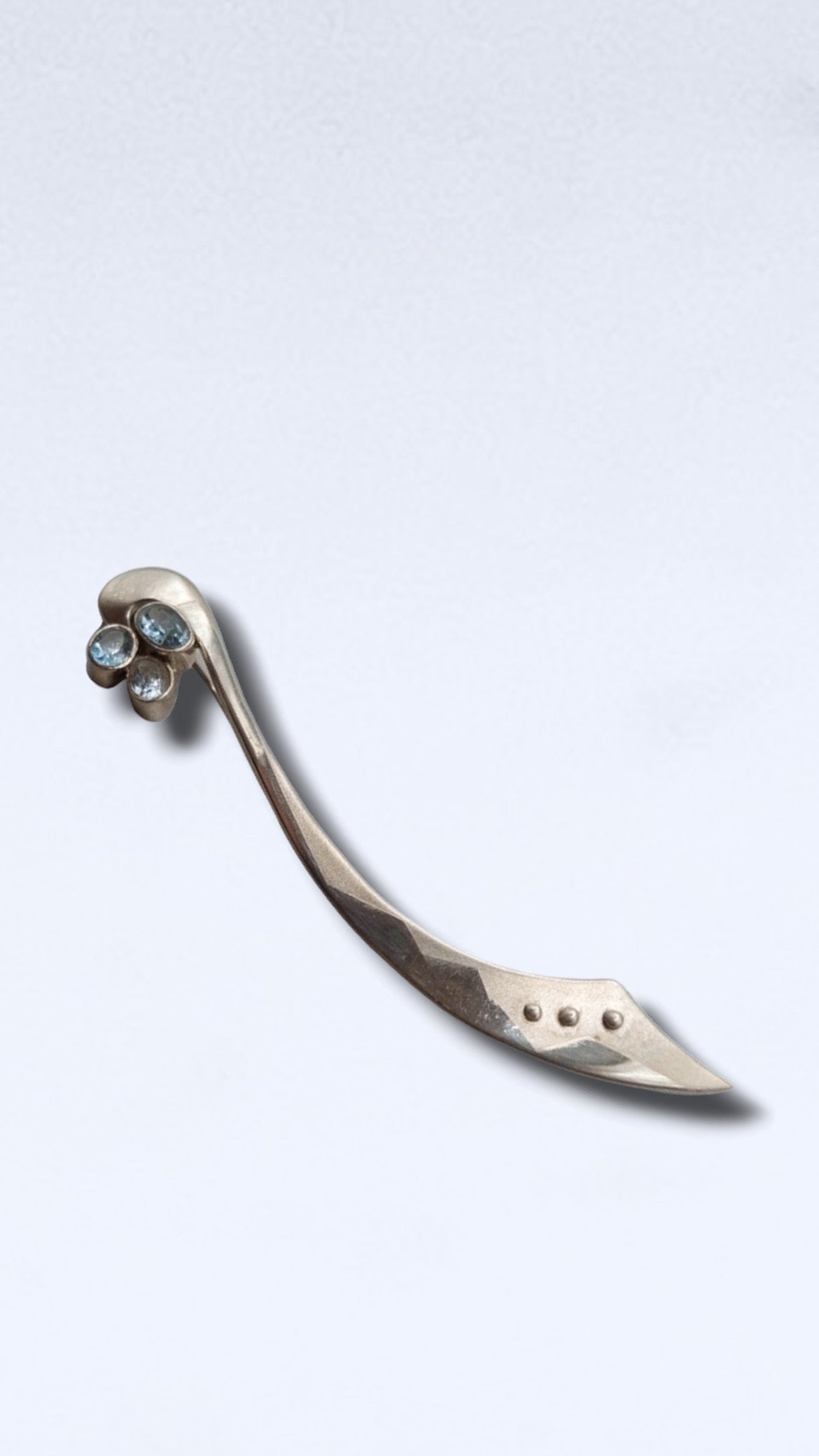 Anello Artigianale SPILLA TRIADE Mod. SPILLA ZIRCONI Realizzato con Antica spilla in Argento (Prima Metà del ’900)