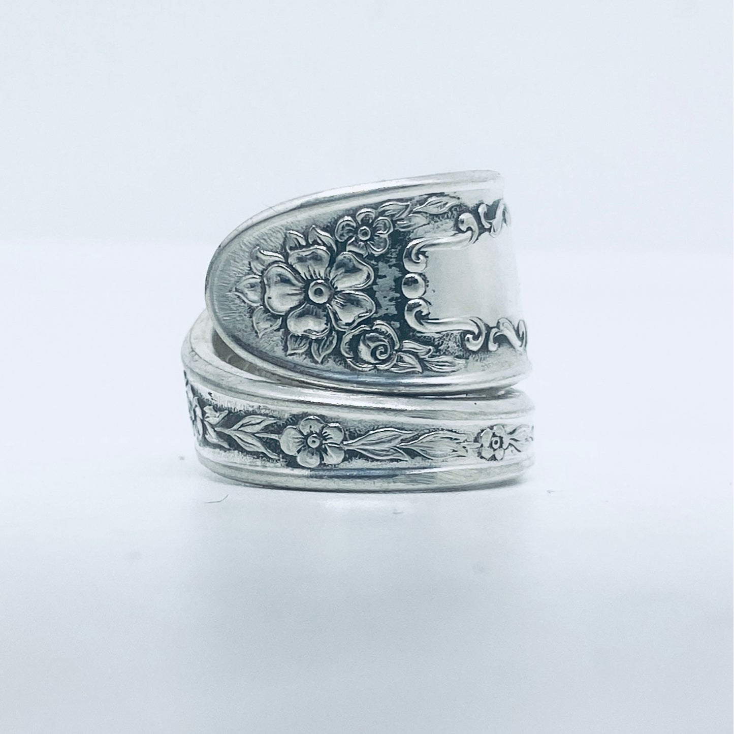 Anello Artigianale Mod. SPIRALE  Realizzato con Antica posata in Argento (Prima Metà del ’900)